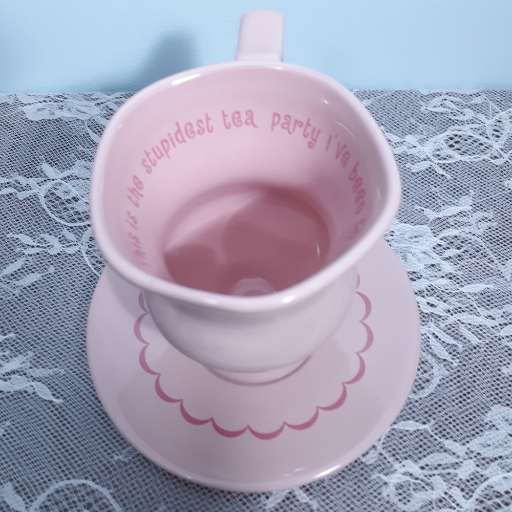 RARE NWOT Disney Alice In Wonderland Pink Teacup and Saucer Mug Cup - Picture 9 of 15